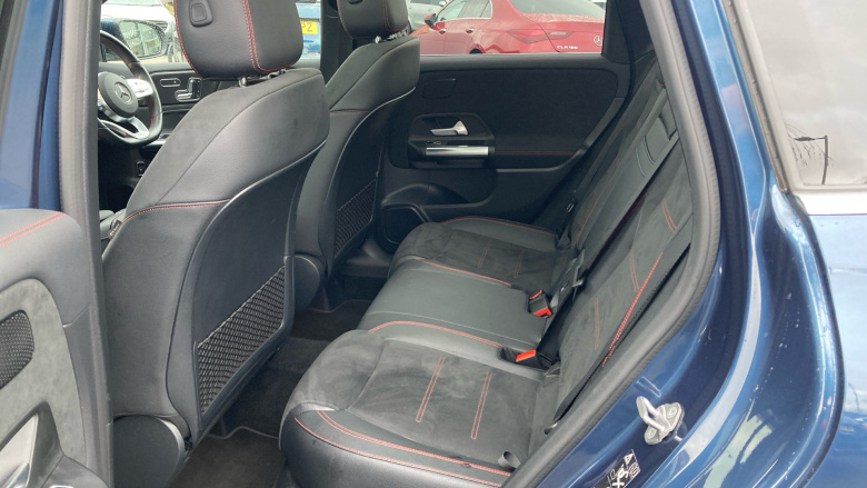 Mercedes-Benz B-Class B220d AMG Line Premium Plus 5dr Auto Diesel Hatchback